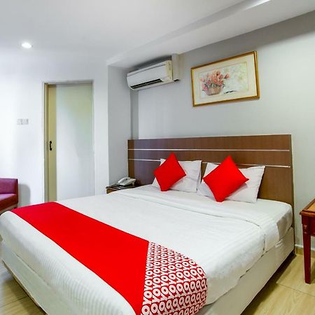 Oyo 106 Beach Hotel Singapura Luaran gambar