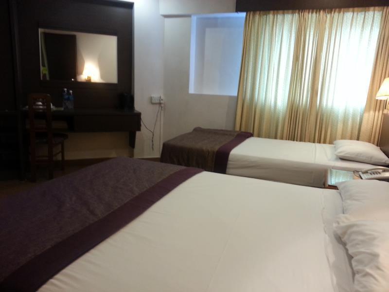 Oyo 106 Beach Hotel Singapura Luaran gambar