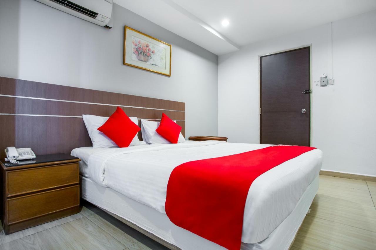 Oyo 106 Beach Hotel Singapura Luaran gambar