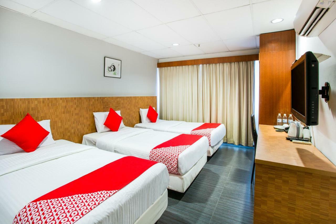 Oyo 106 Beach Hotel Singapura Luaran gambar