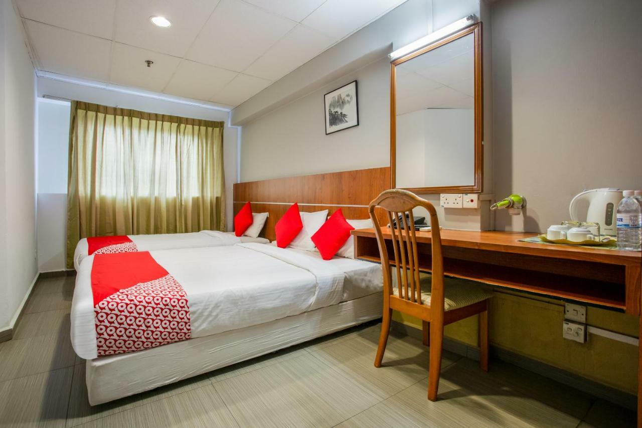 Oyo 106 Beach Hotel Singapura Luaran gambar