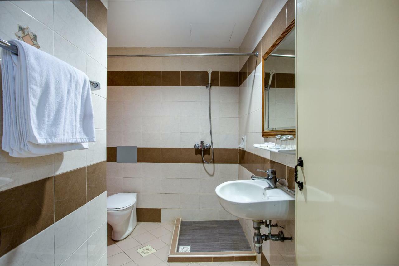 Oyo 106 Beach Hotel Singapura Luaran gambar