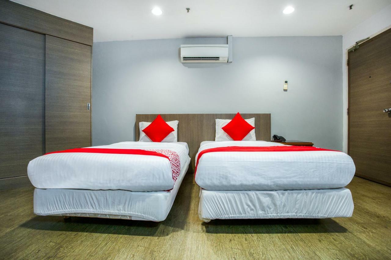 Oyo 106 Beach Hotel Singapura Luaran gambar